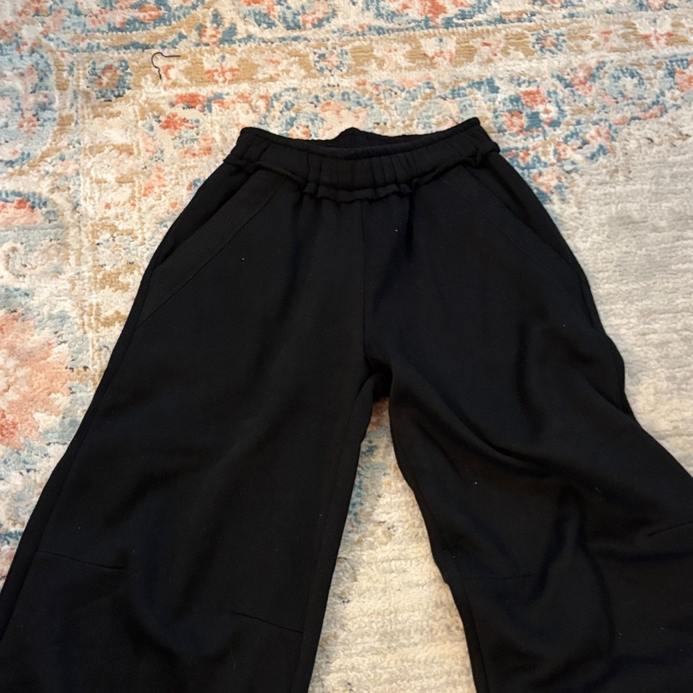 Edikted Black Joggers